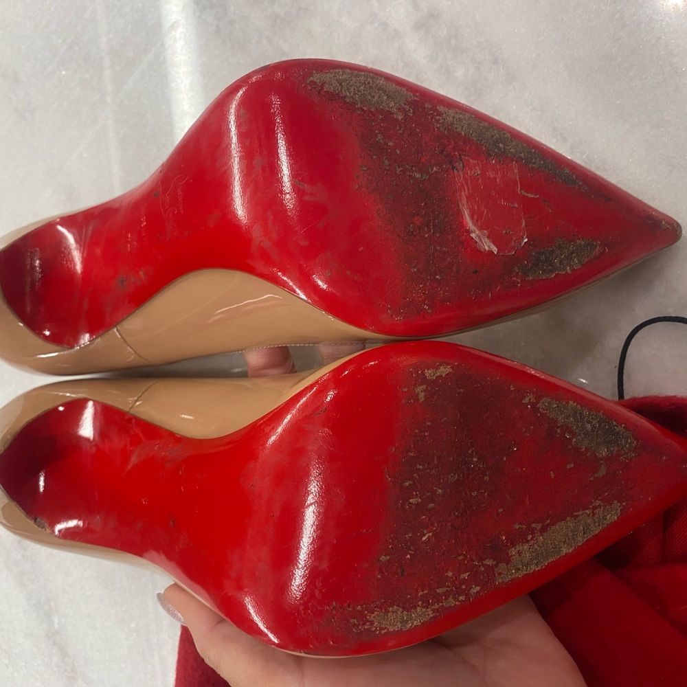 Authentic Christian Louboutin So Kate’s Blush Size 42